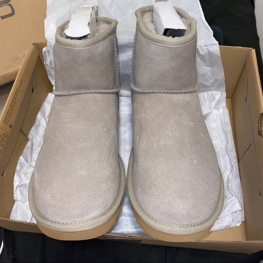 UGG Mini